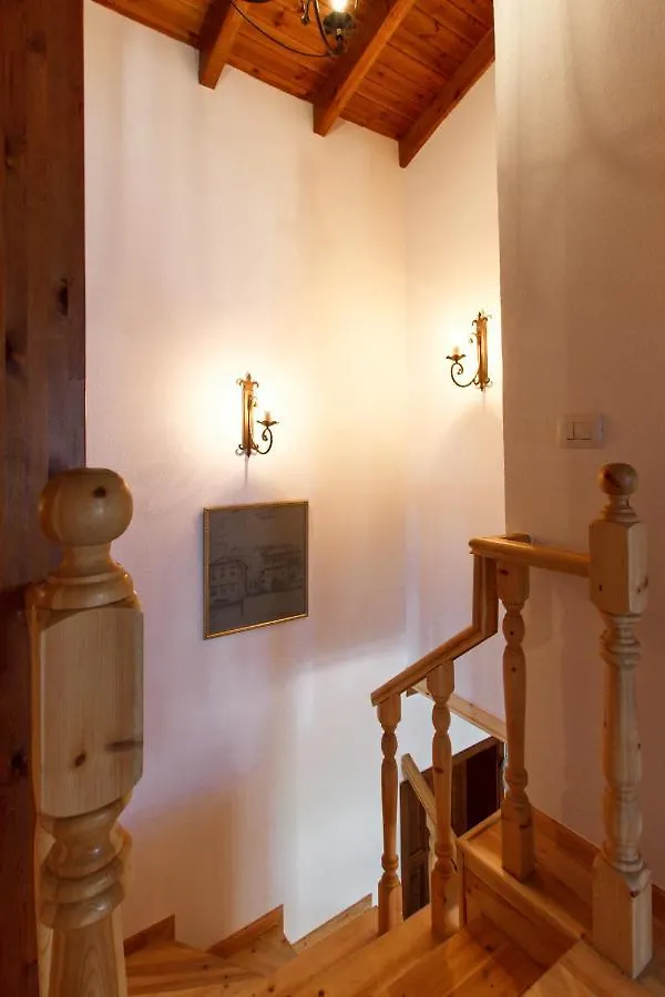 Hotel Sarajet 1821 Gjirokaster