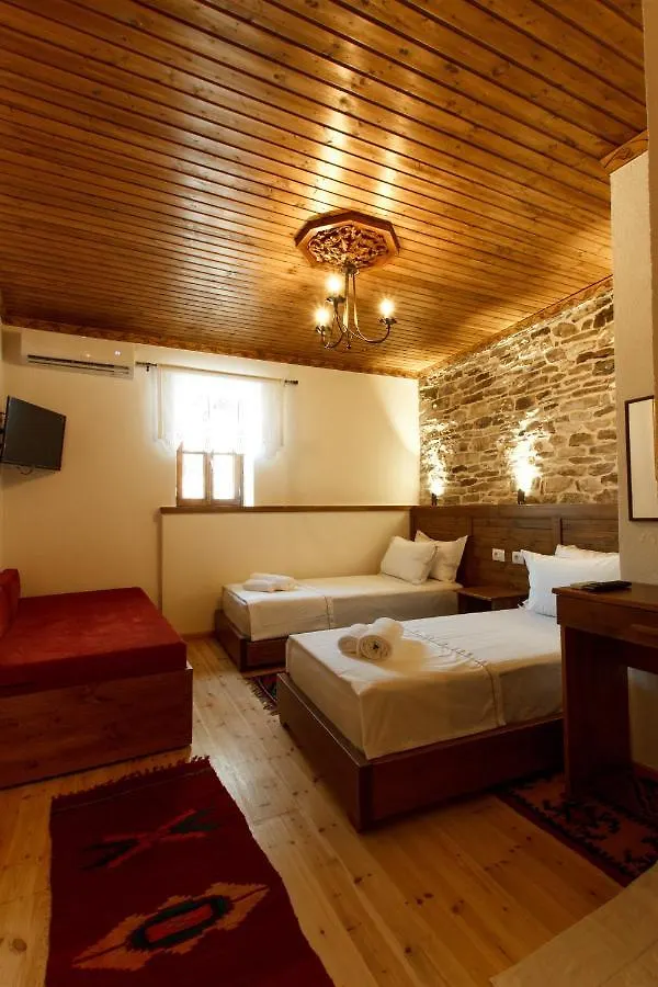 Hotel Sarajet 1821 Gjirokaster