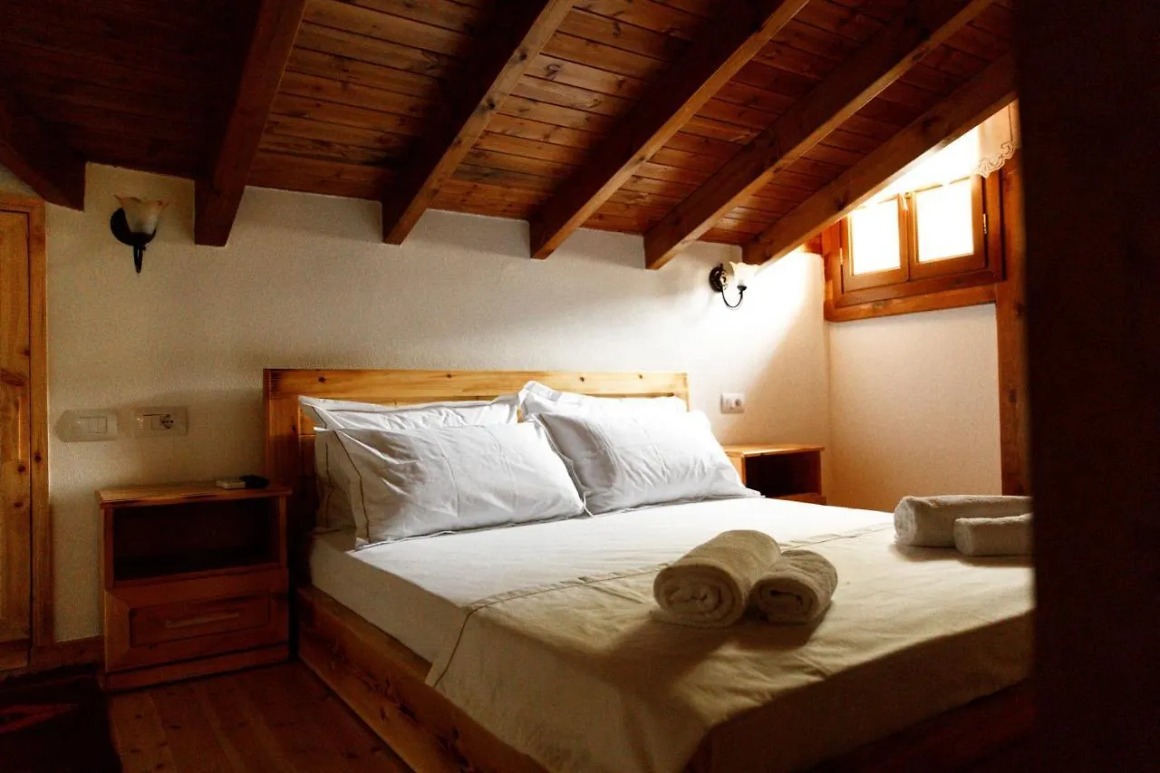 Hotel Sarajet 1821 Gjirokastër
